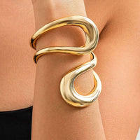 Bracelet Asymétrique Sculpté