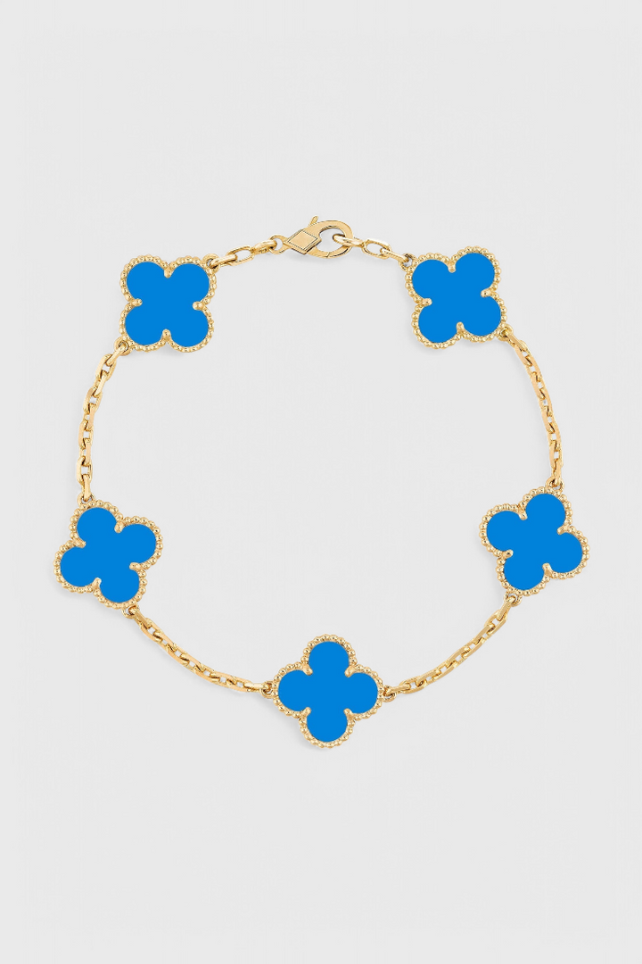 Bracelet avec Motif de Trèfle et Élégance Dorée